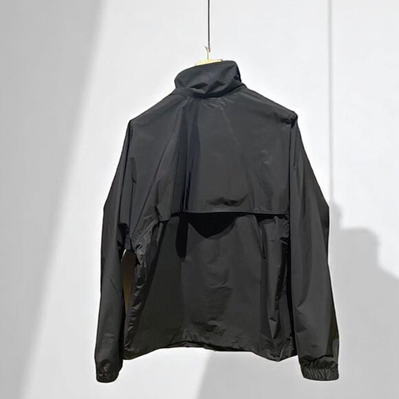 NWT Authentic Burberry Men's Logo Light Jacket Black - Picture 2 of 5